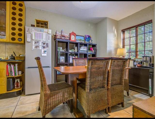 3 BEDROOM TOWNHOUSE FOR SALE IN BLUE GILL